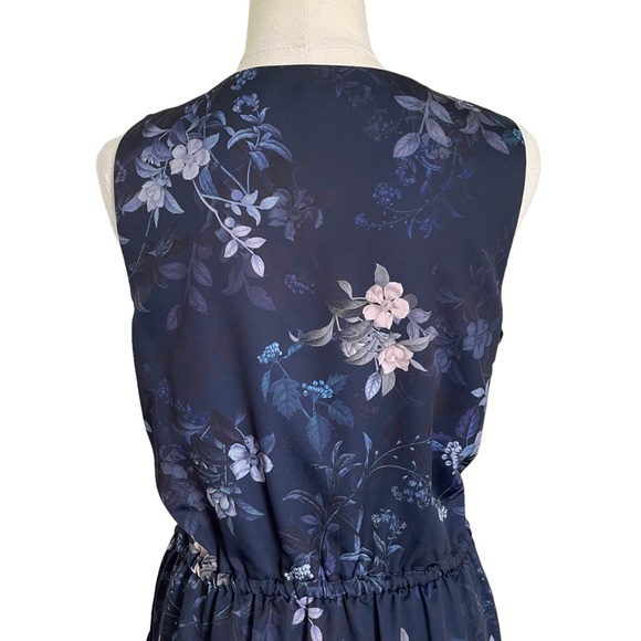 DECJUBA Sz8 Navy with blue toned floral design dress with elastic waist with tie - Picture 10 of 12